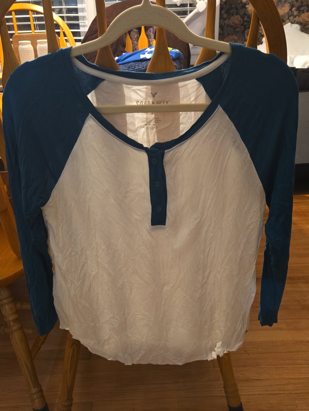 American Eagle Outfitters White and Teal Baseball 3/4 Sleeve